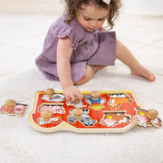 Melissa & Doug Farm Animals Jumbo Knob Wooden Peg Puzzle | 8 Jumbo Peg Pieces, Wooden Board, Farm Animal Matching, Shape Recognition, Montessori Inspired Toddler Toys for Kids, Ages 1+
