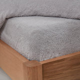 Brentfords Teddy Fleece Fitted Sheet, Gifts for Women Men Super Soft Warm Fitted Bed Sheets Double Thermal Luxury Winter Cuddly Bed Sheets Teddy Bear Bedding Easy to Use Fit, Grey Silver